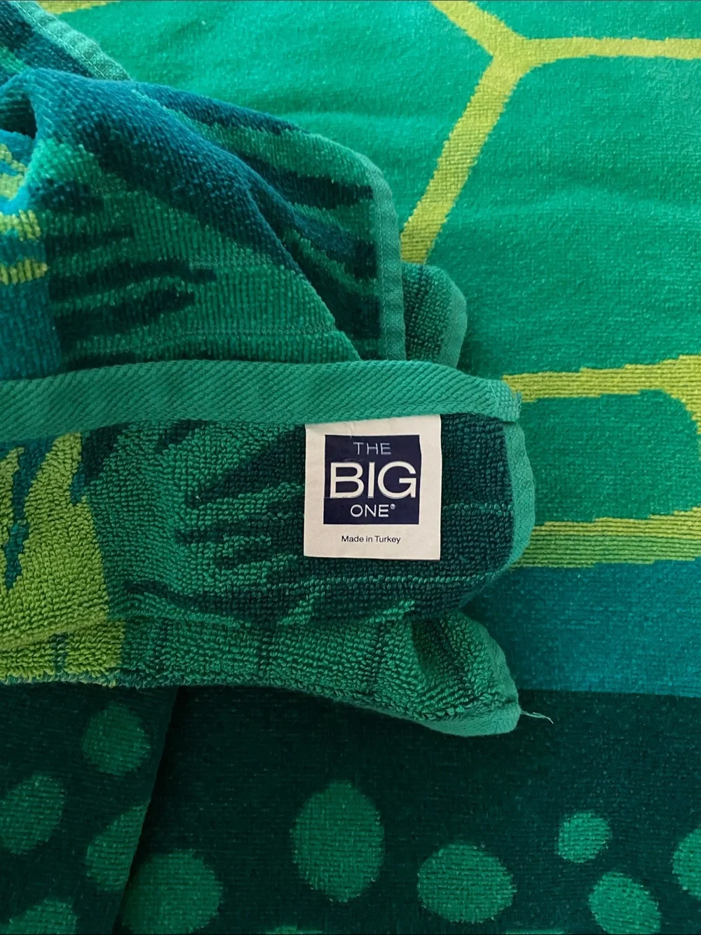 The BIG one towels 68 X 34 (Lot of 2)